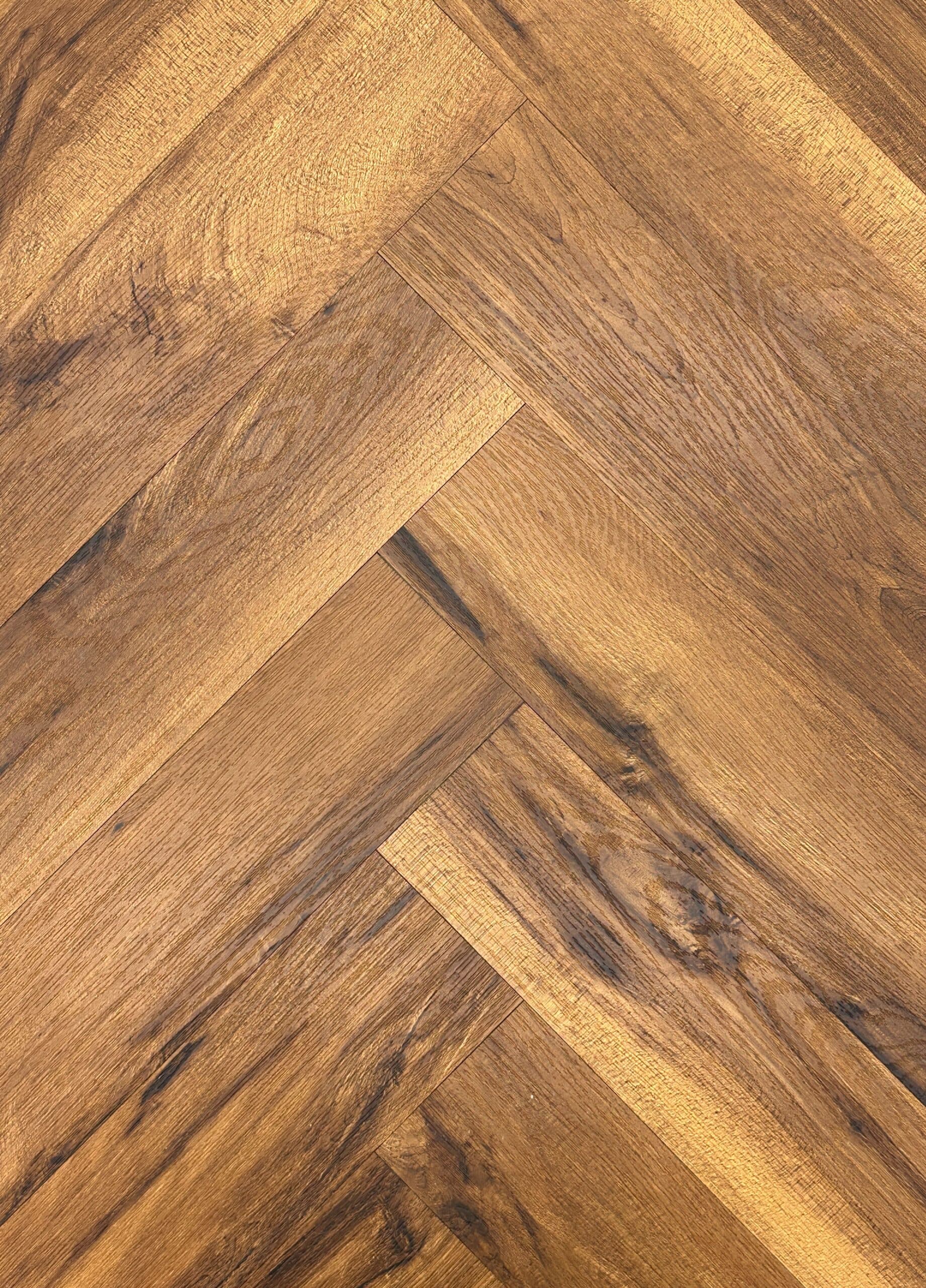 Symphony Herringbone, Auburn Oak